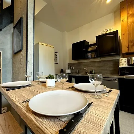 Daire Agreable Maison De *